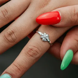 Adjustable Silver Floral Slim Daisy Stacking Dainty Midi Ring