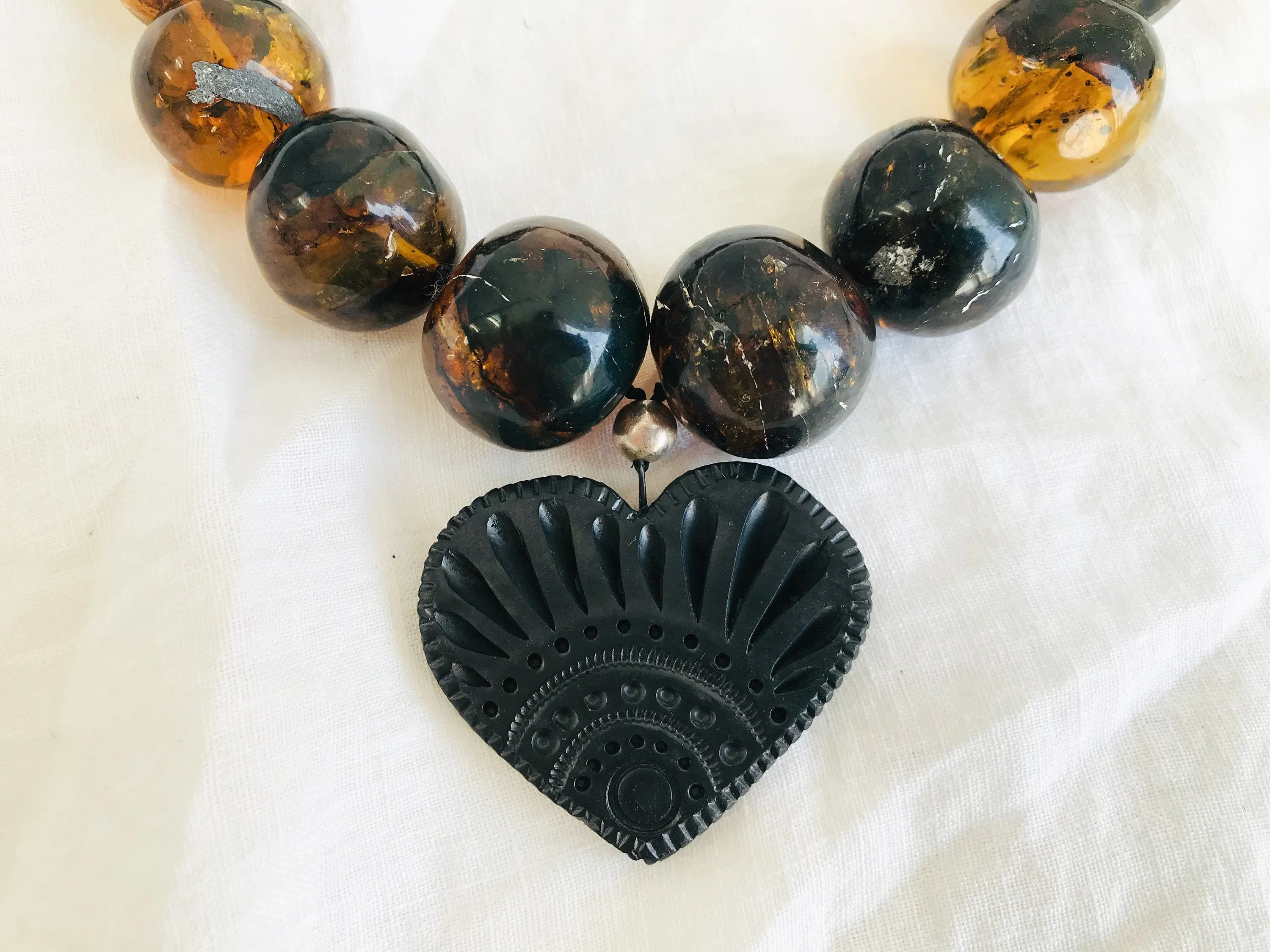 Amber Beaded Choker Necklace, Barro Negro Heart Pendant. Mexican Amber. Chunky