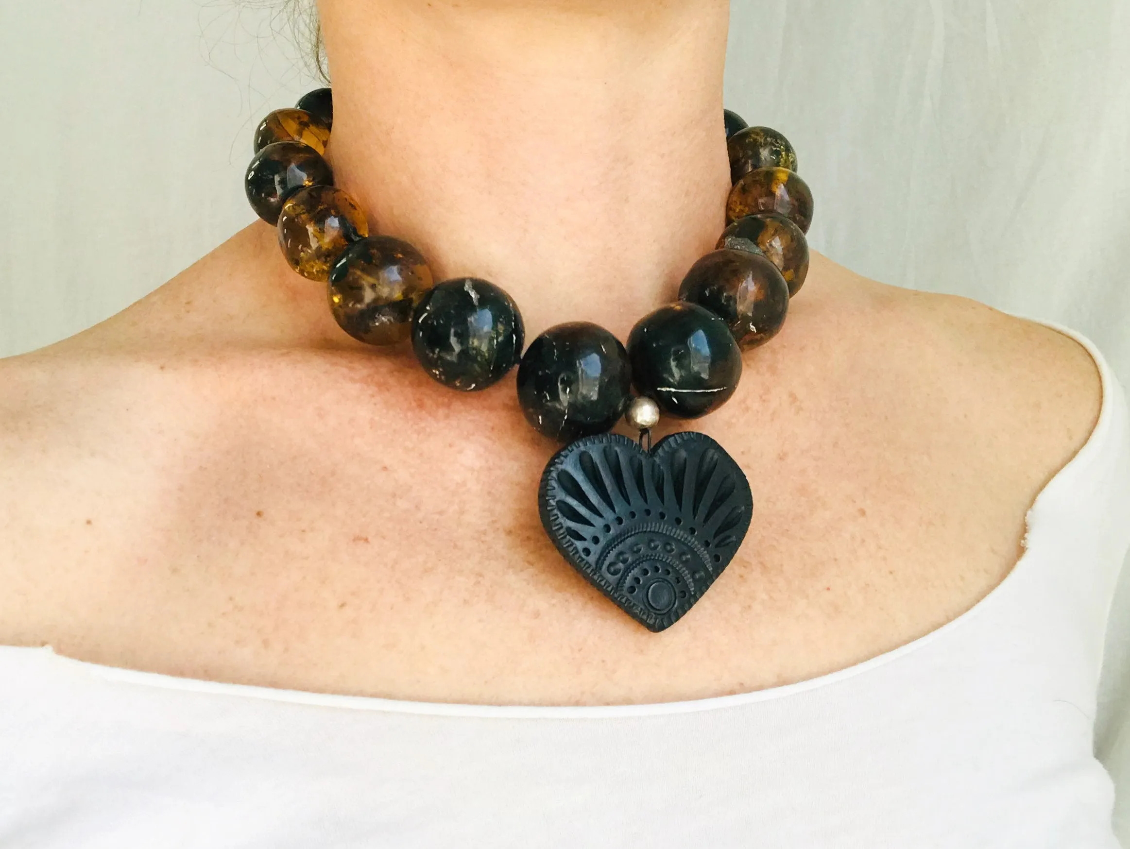 Amber Beaded Choker Necklace, Barro Negro Heart Pendant. Mexican Amber. Chunky