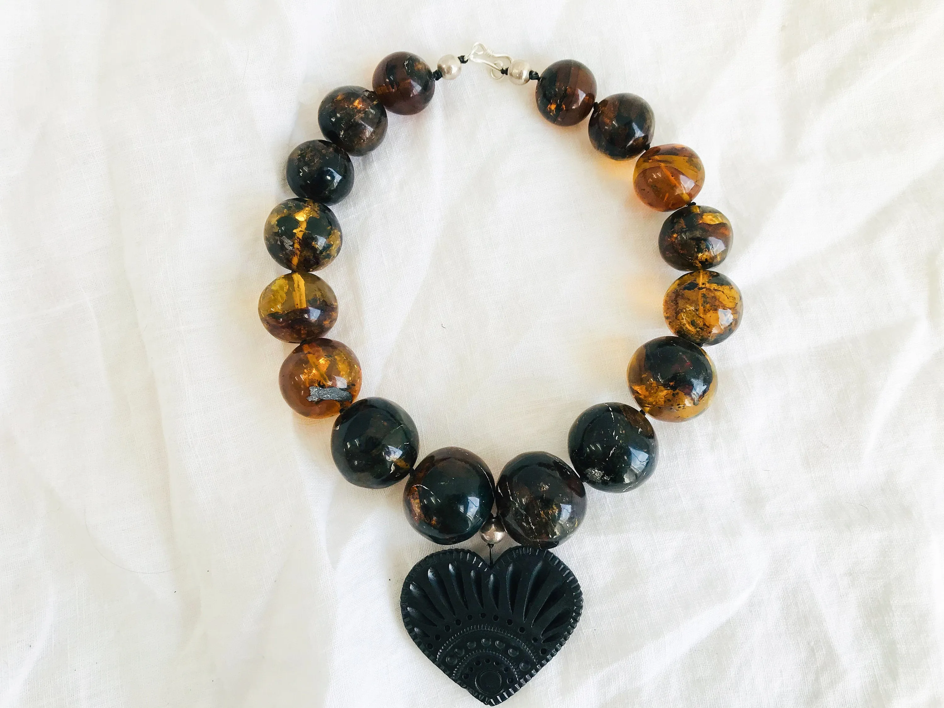 Amber Beaded Choker Necklace, Barro Negro Heart Pendant. Mexican Amber. Chunky