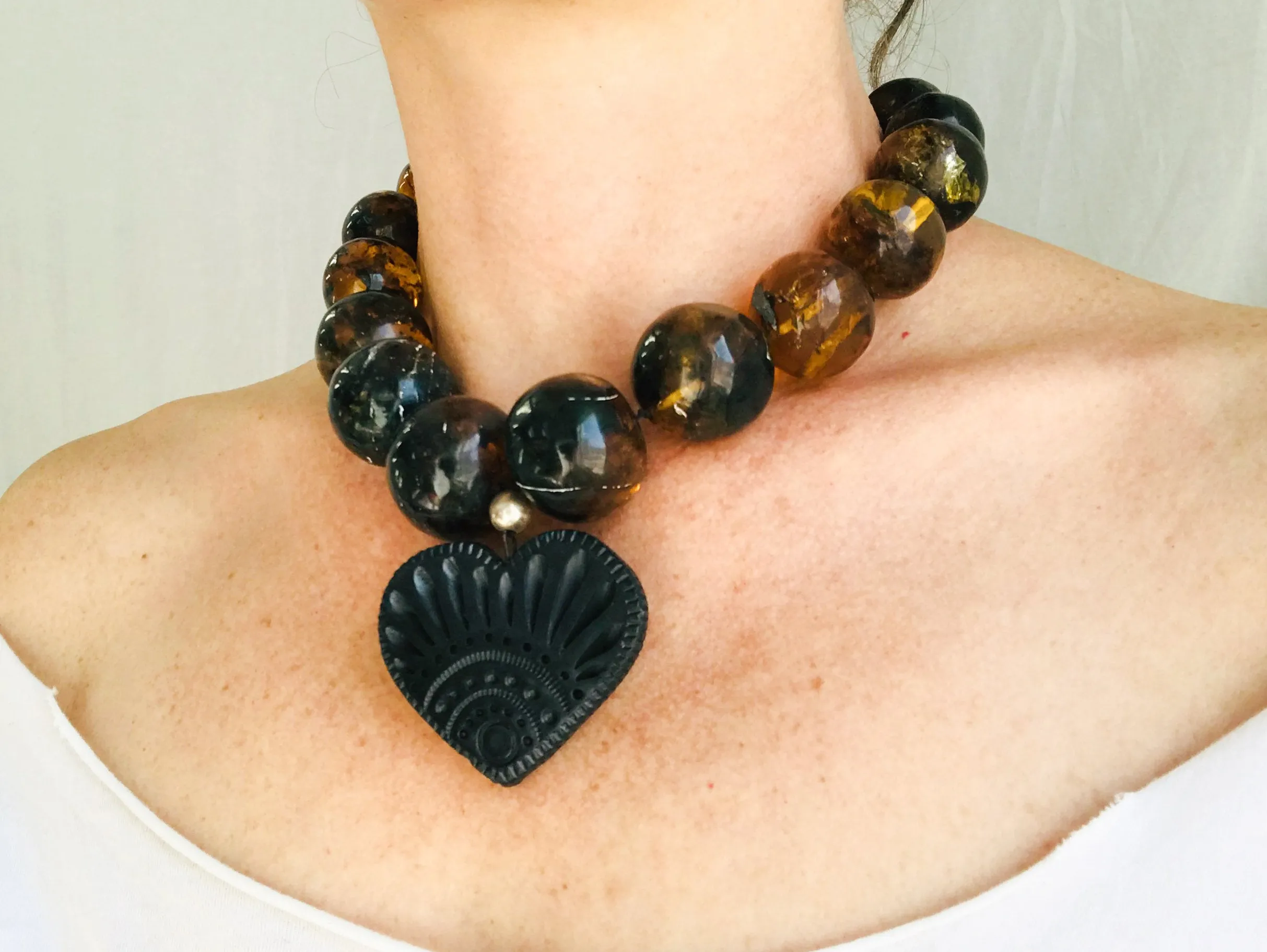Amber Beaded Choker Necklace, Barro Negro Heart Pendant. Mexican Amber. Chunky