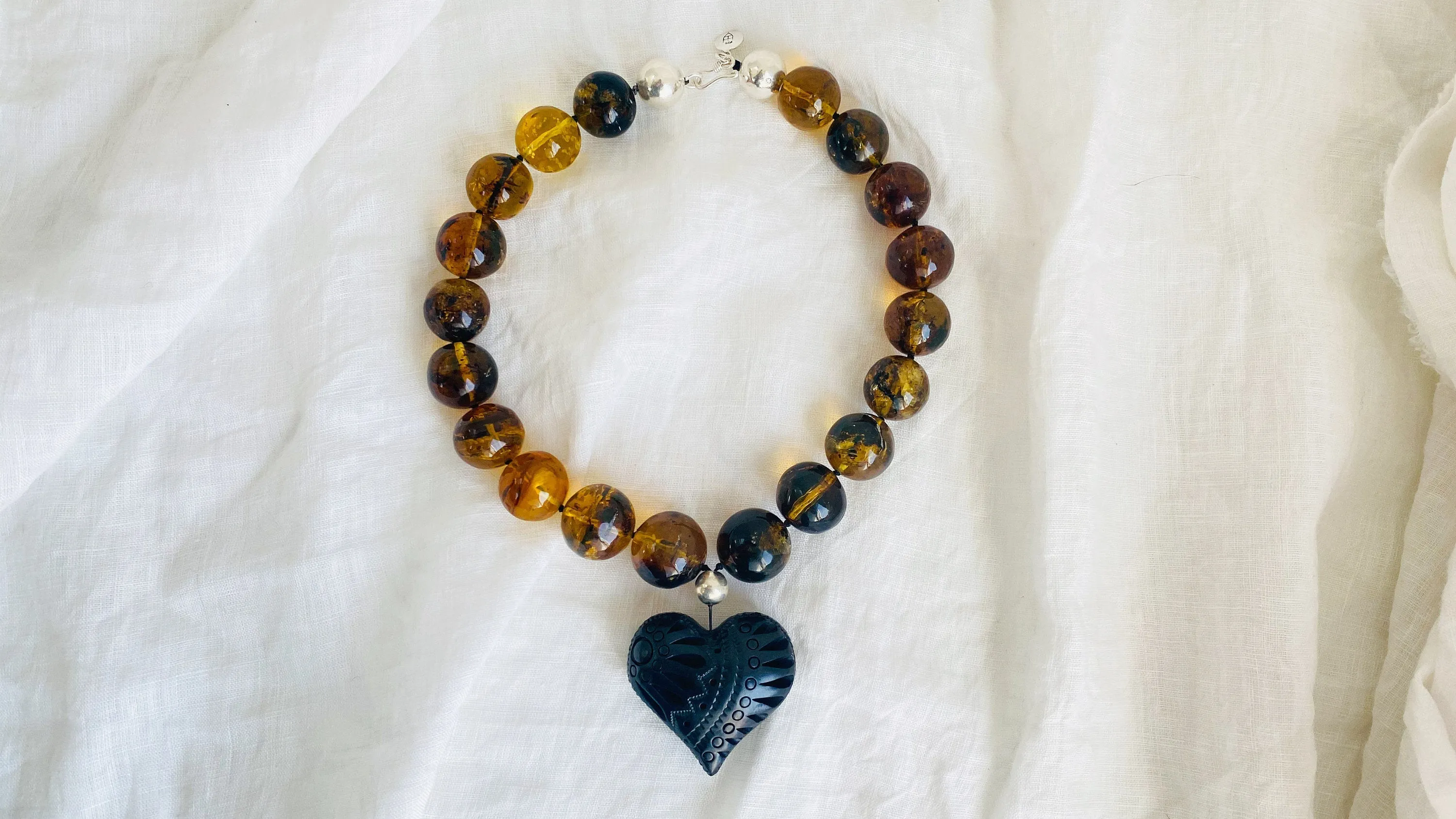 Amber Necklace, Barro Negro Heart Pendant. Mexican Amber. 0049