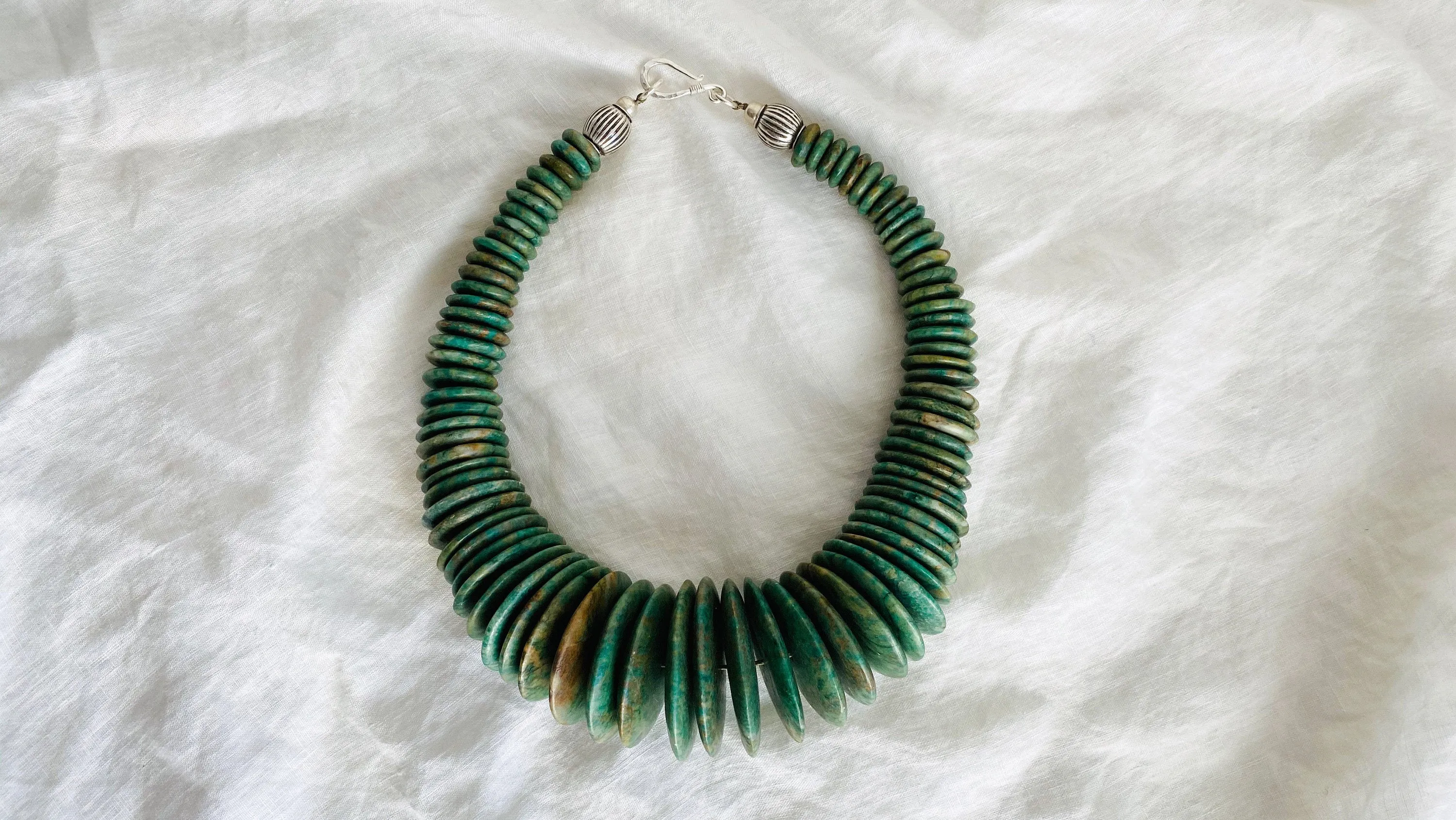 Guatemalita Jade Necklace. Graduated Disks Necklace. Guatemalan.