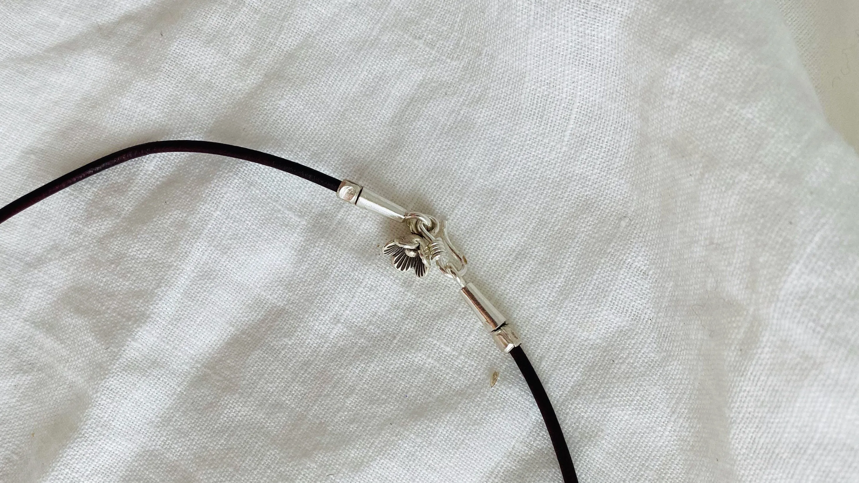 Labradorite Silver Pendant Necklace. Sterling Silver. 1213