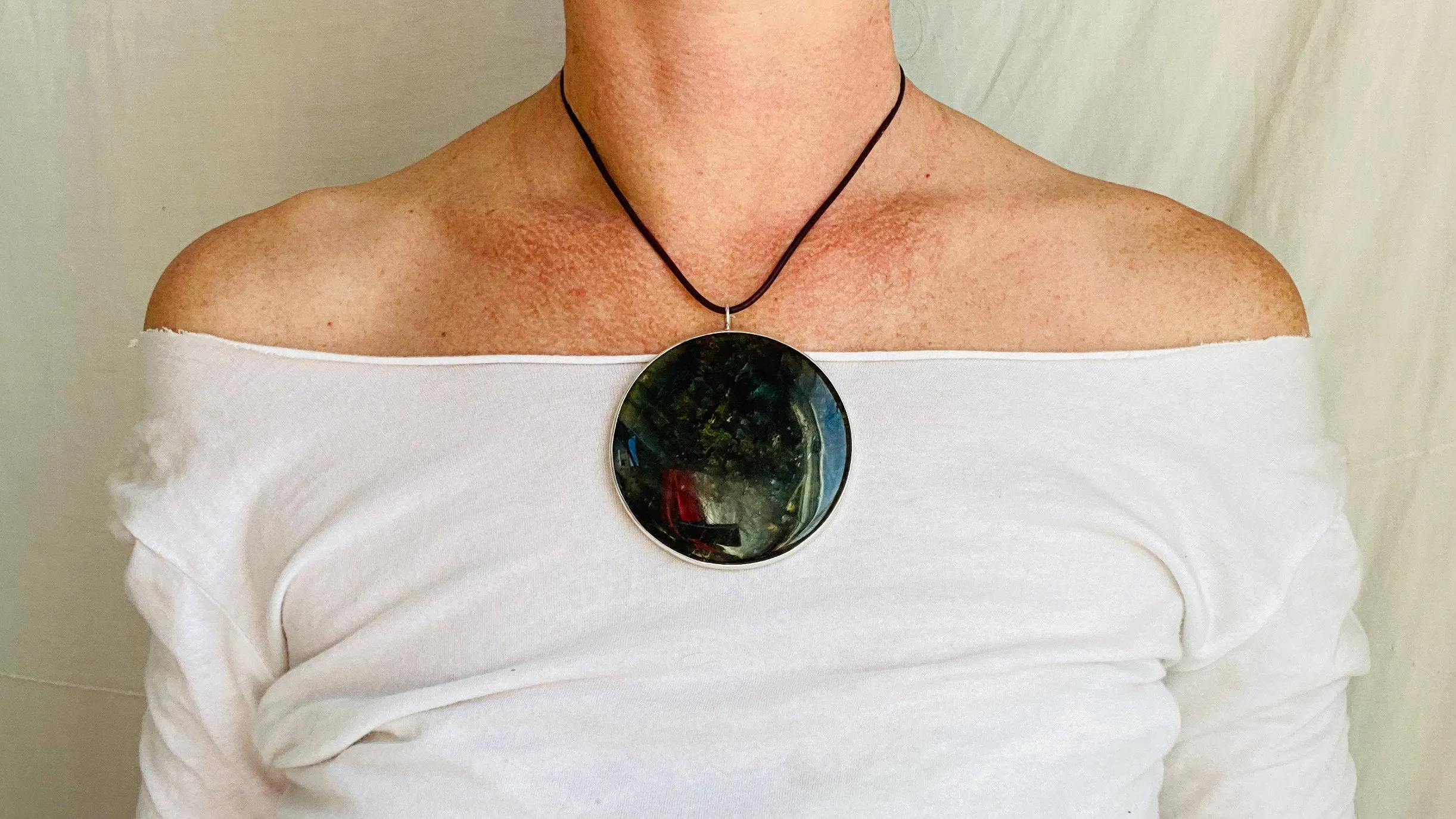 Labradorite Silver Pendant Necklace. Sterling Silver. 1213