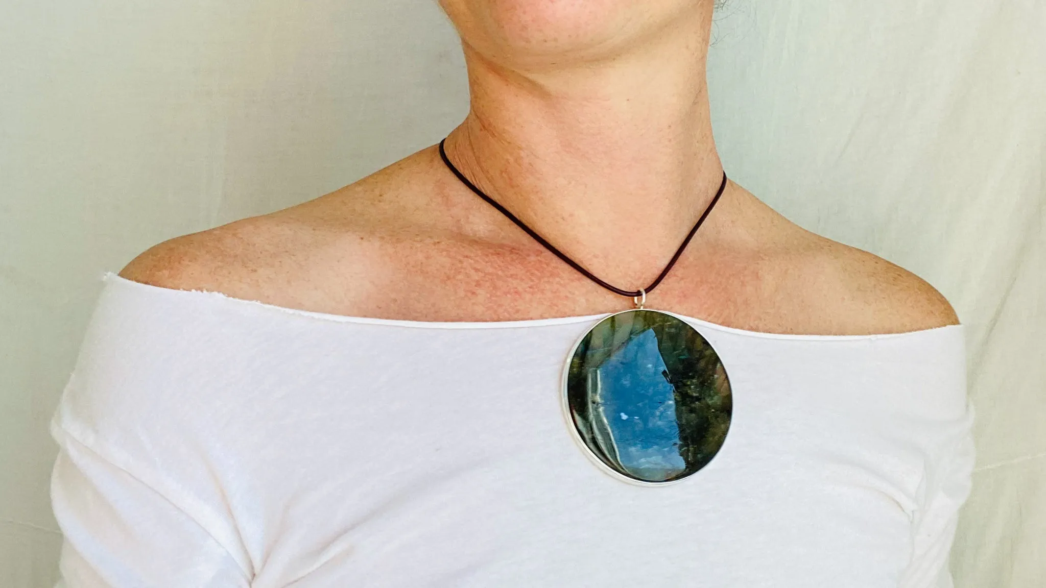 Labradorite Silver Pendant Necklace. Sterling Silver. 1221